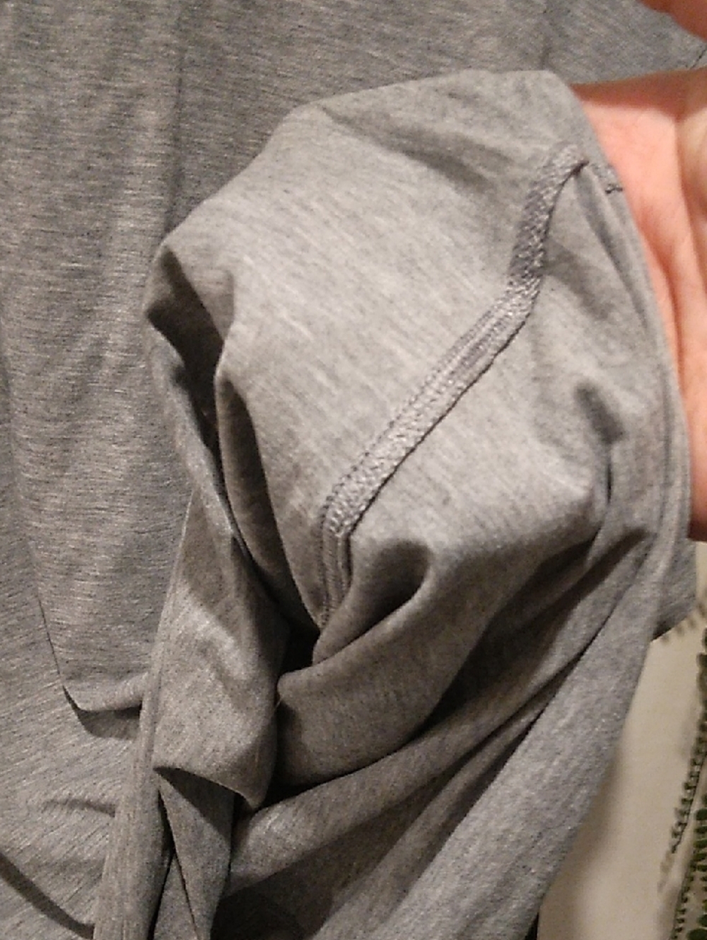 Women's Lululemon Short Sleeve Tee - Picture 4 of 6